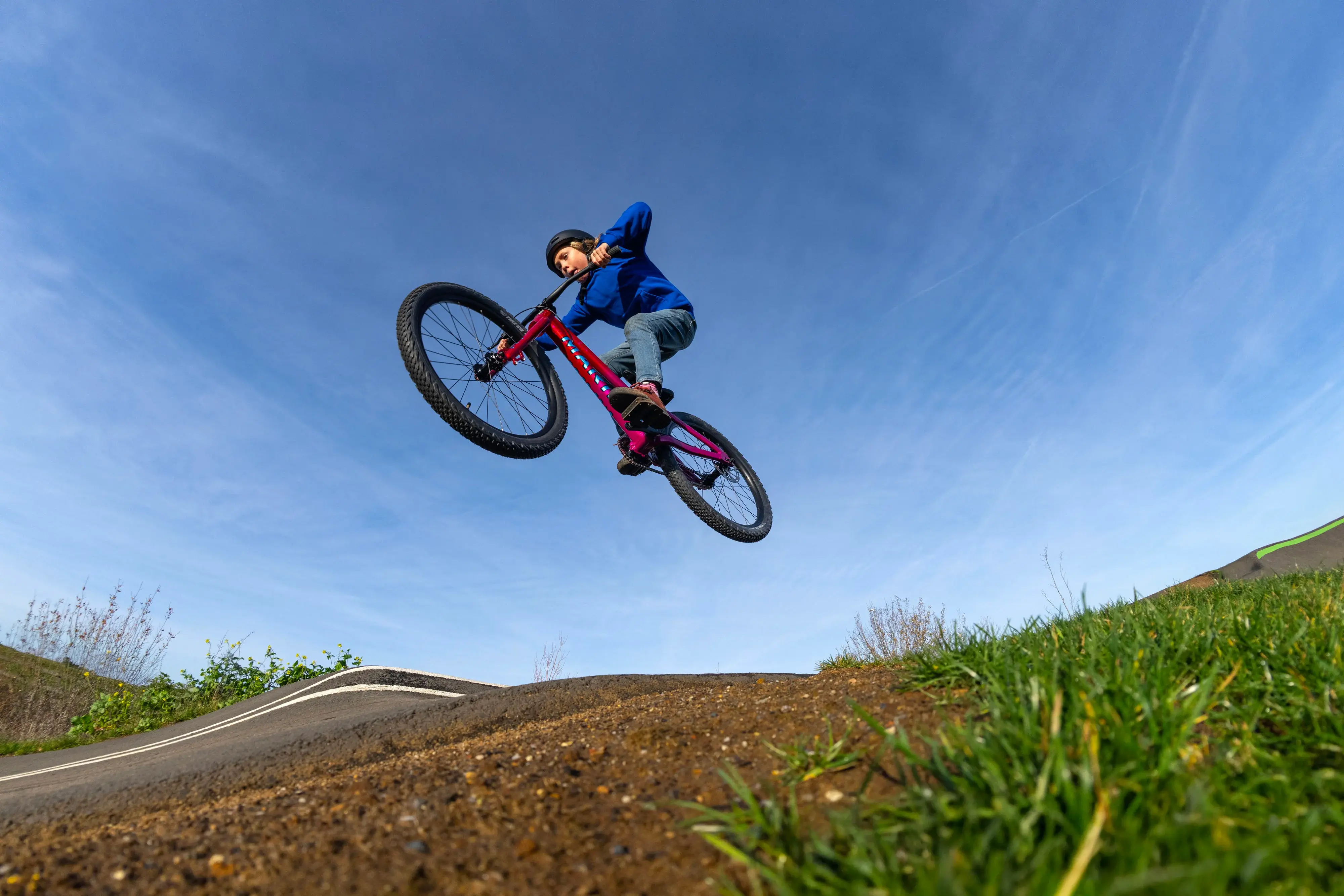 Mountain - Dirt Jump / Slopestyle thumbnail 5
