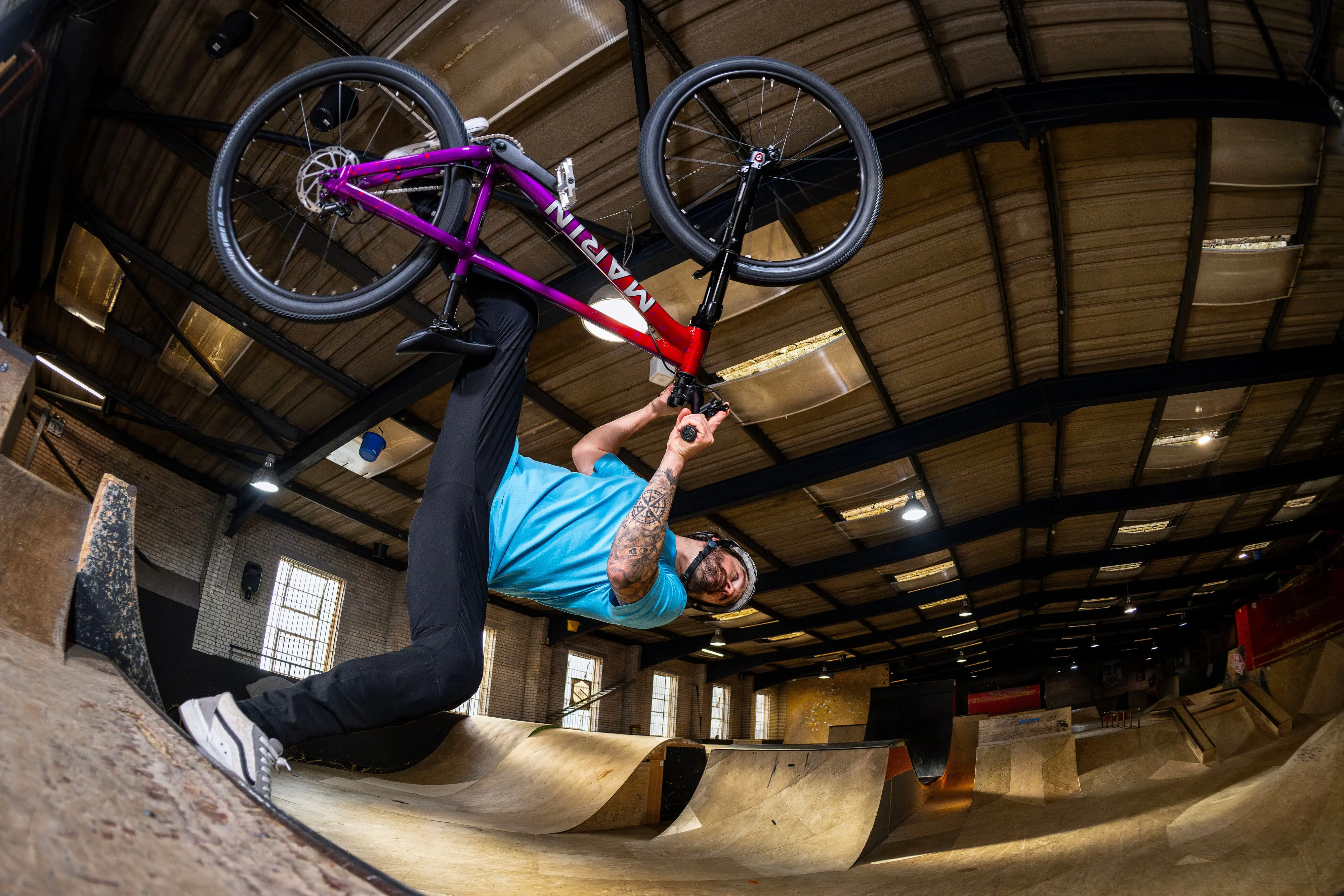 Mountain - Dirt Jump / Slopestyle thumbnail 2